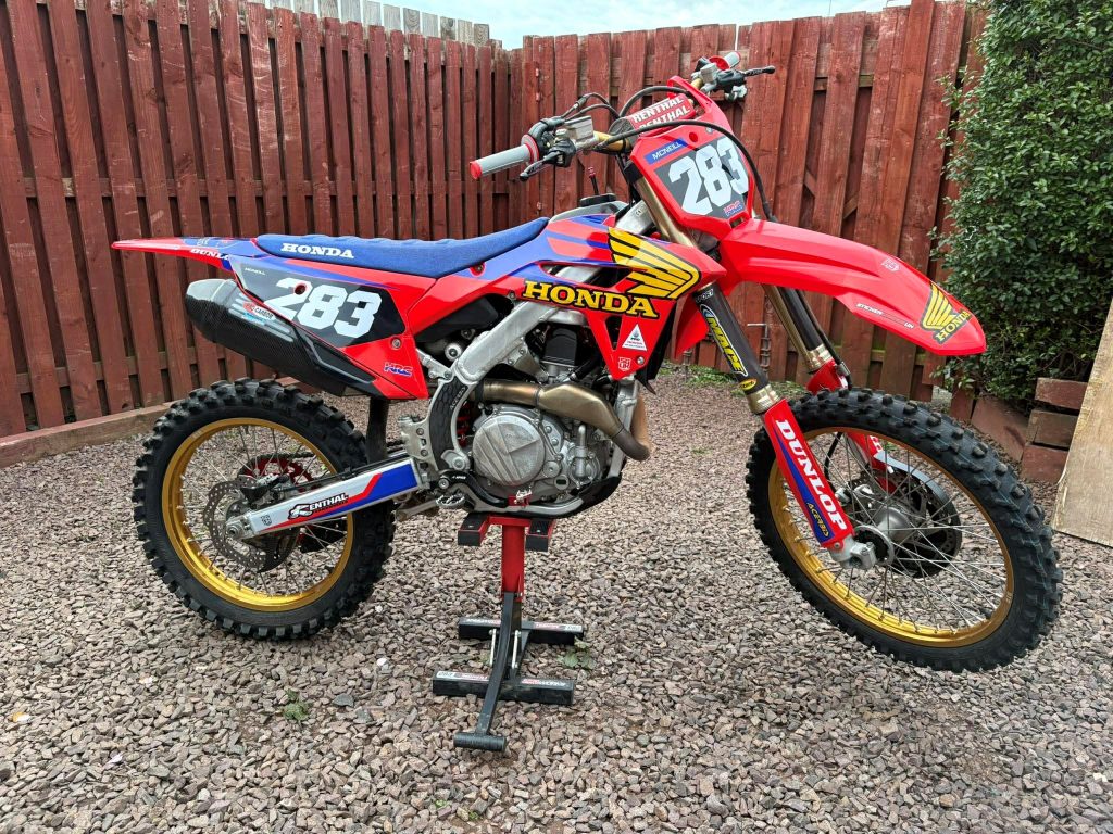 Custom Honda CRF 250cc Graphics - - How to Clean and Maintain Your Motocross Graphics Clean and Maintain Your Motocross Graphics